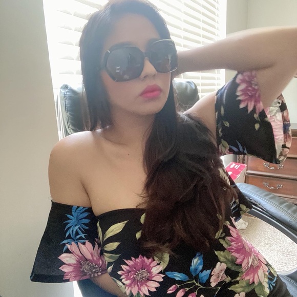  - Picture 1 of 3